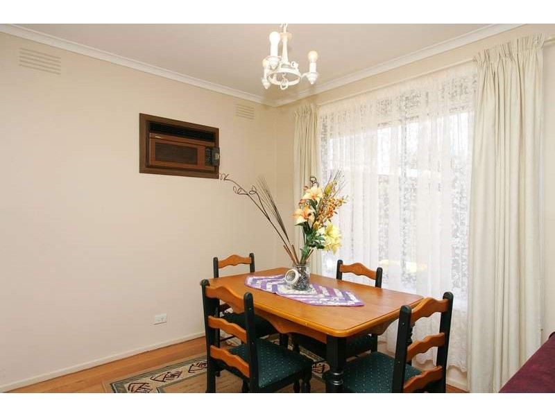 3 Woorigoleen Drive, Keilor East VIC 3033