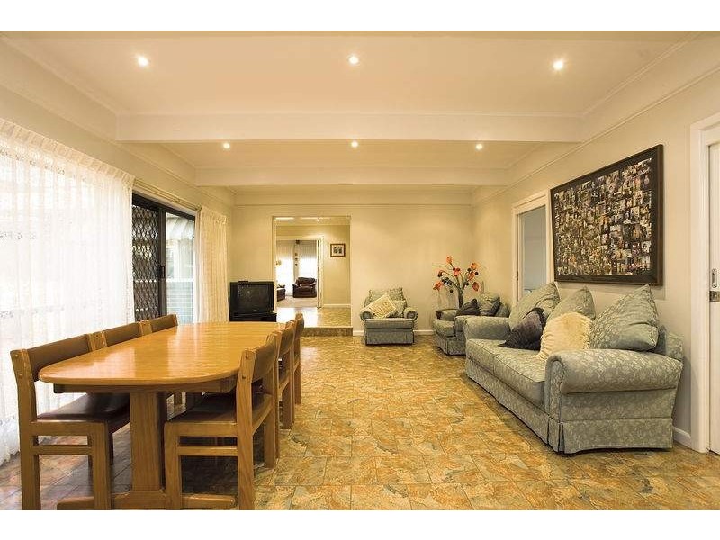 23 Henry Street, Keilor East VIC 3033