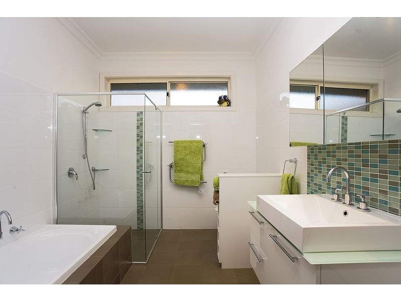 23 Henry Street, Keilor East VIC 3033