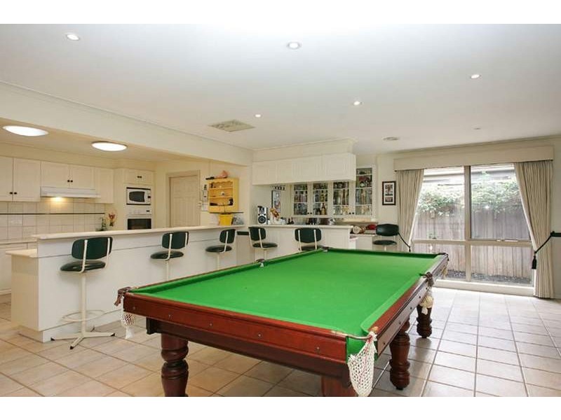 13 Yallop Court, Keilor East VIC 3033