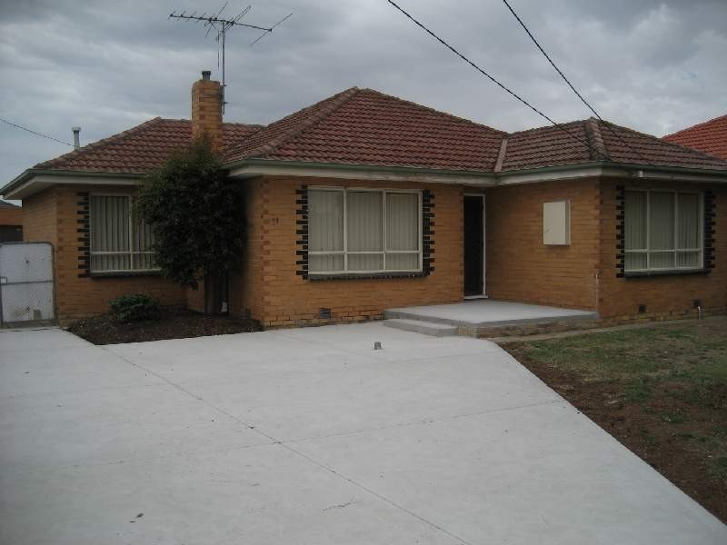 71 Dinah Parade, Keilor East VIC 3033