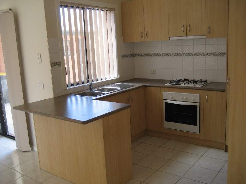 40 Thomas Street, Airport West VIC 3042