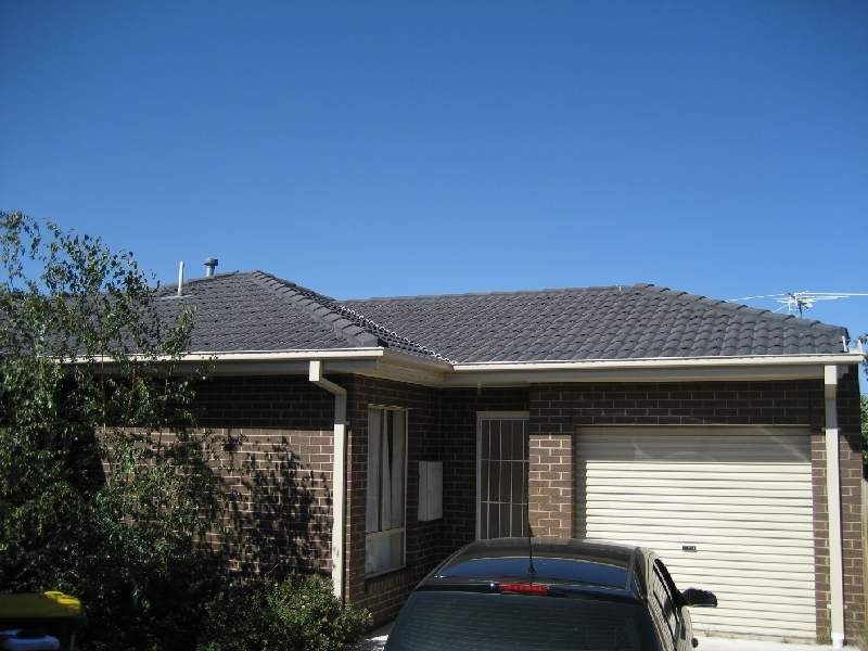 2/68 Skewes Street, Avondale Heights VIC 3034