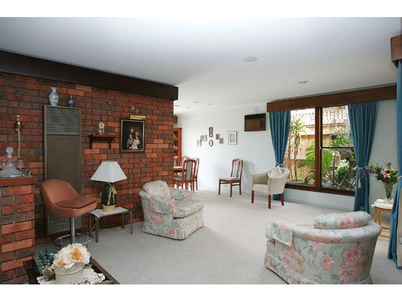 47 The Crossway, Keilor East VIC 3033