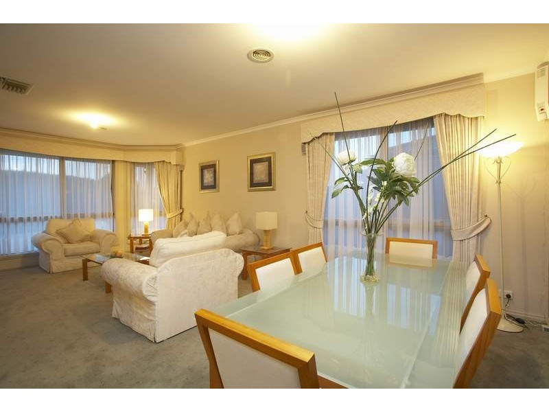 13 Yallop Court, Keilor East VIC 3033