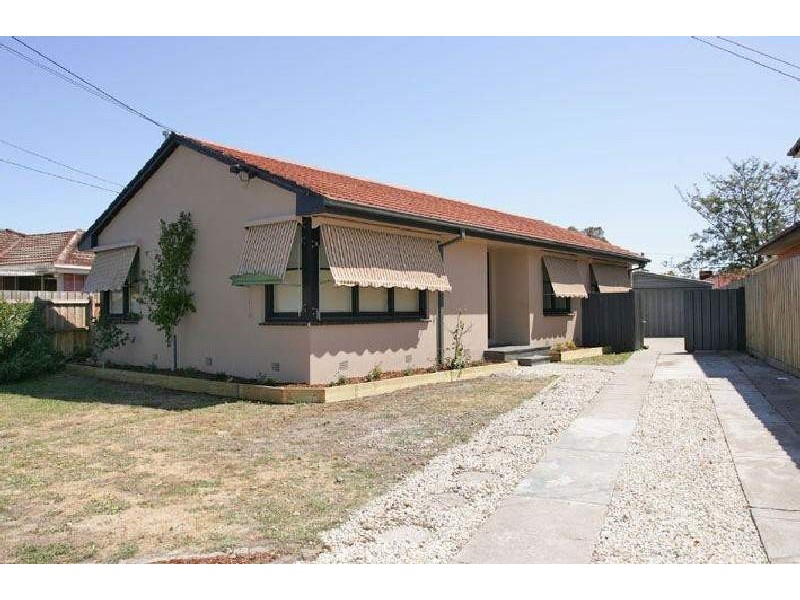 38 Tadstan Drive, Tullamarine VIC 3043