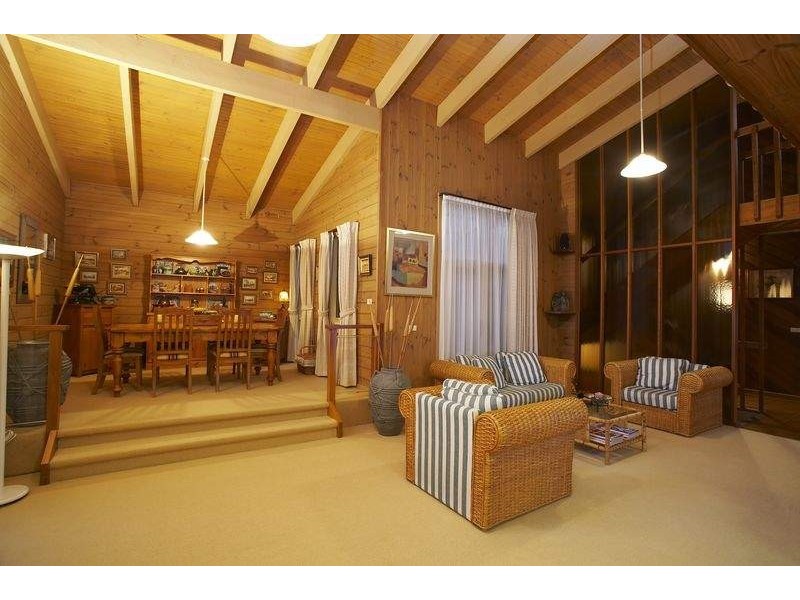 1 Kittyhawk Court, Airport West VIC 3042