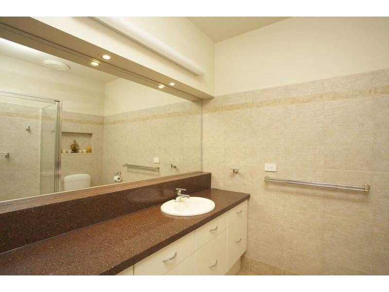 1 Kittyhawk Court, Airport West VIC 3042