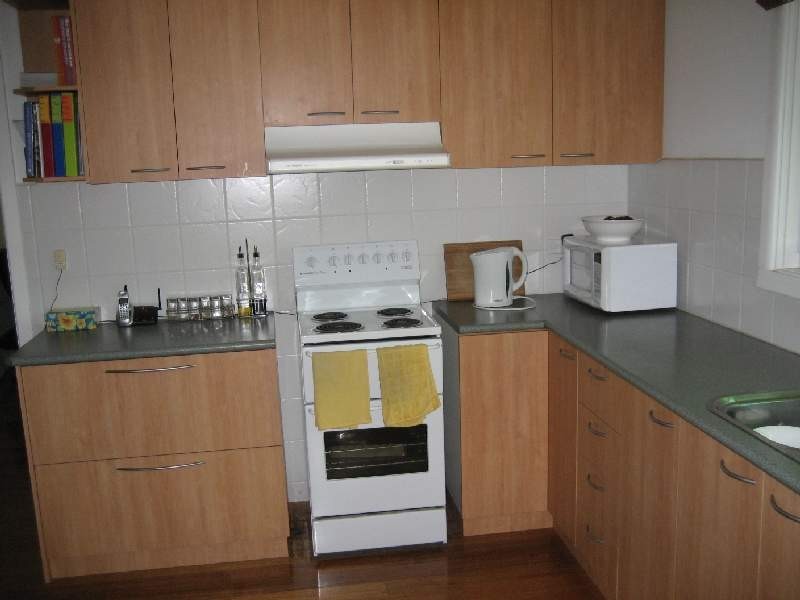 39 Rogerson Street, Avondale Heights VIC 3034