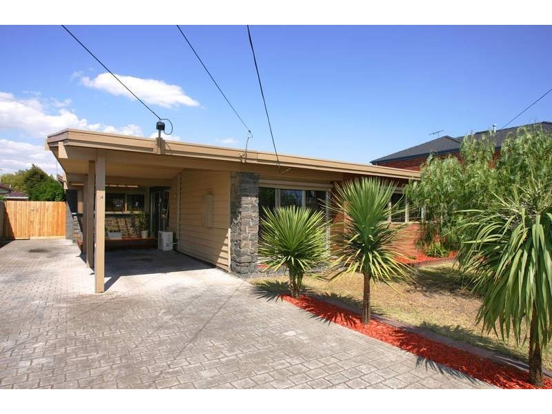 14 Henry Street, Keilor East VIC 3033