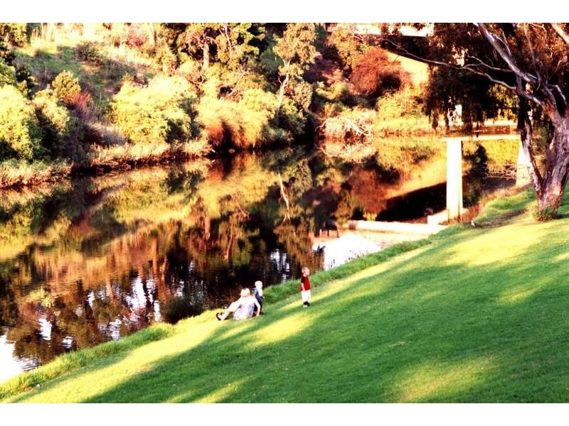 41 Duke Street, Avondale Heights VIC 3034