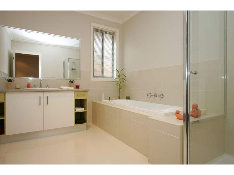 1a Peters Street, Airport West VIC 3042