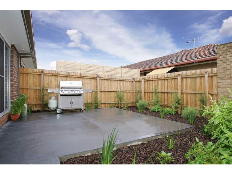 1a Peters Street, Airport West VIC 3042