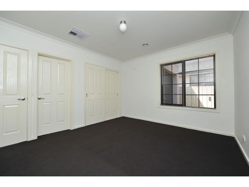 25A Lake Street, Avondale Heights VIC 3034