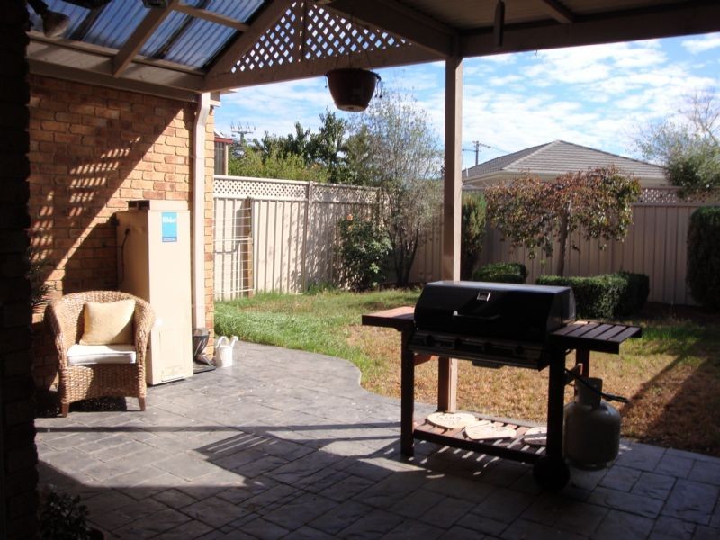 44 Rimcross Drive, Keilor East VIC 3033