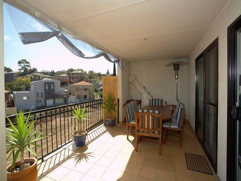 70-72 /10 Coghlan Street, Niddrie VIC 3042