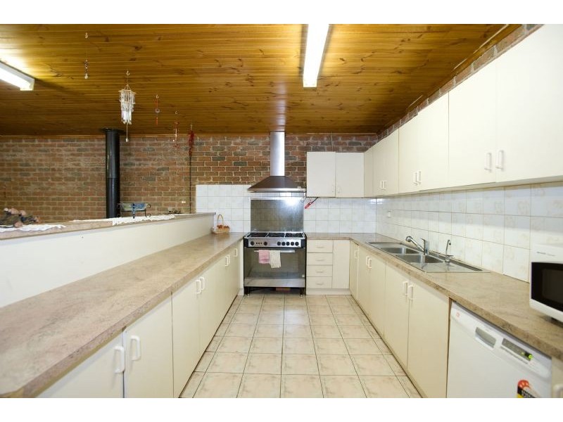 45 Medfield Avenue, Avondale Heights VIC 3034