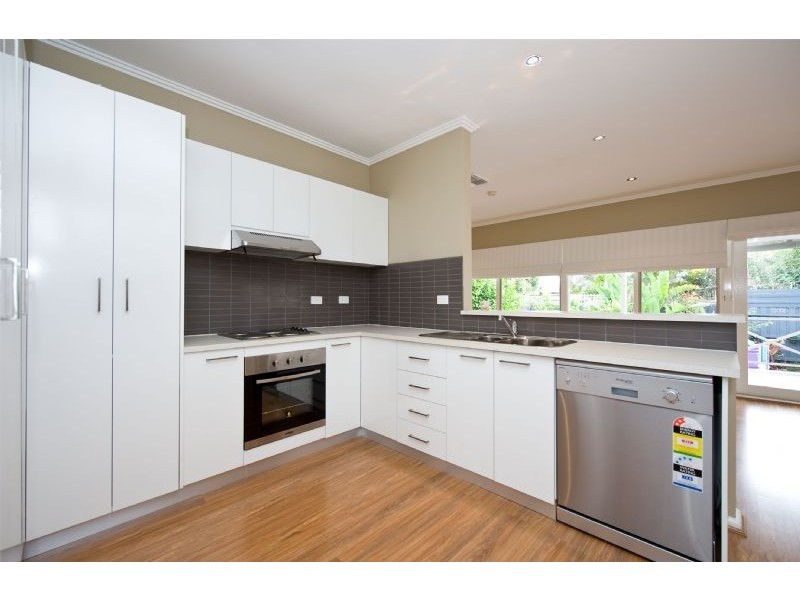 7 Herbert Street, Avondale Heights VIC 3034