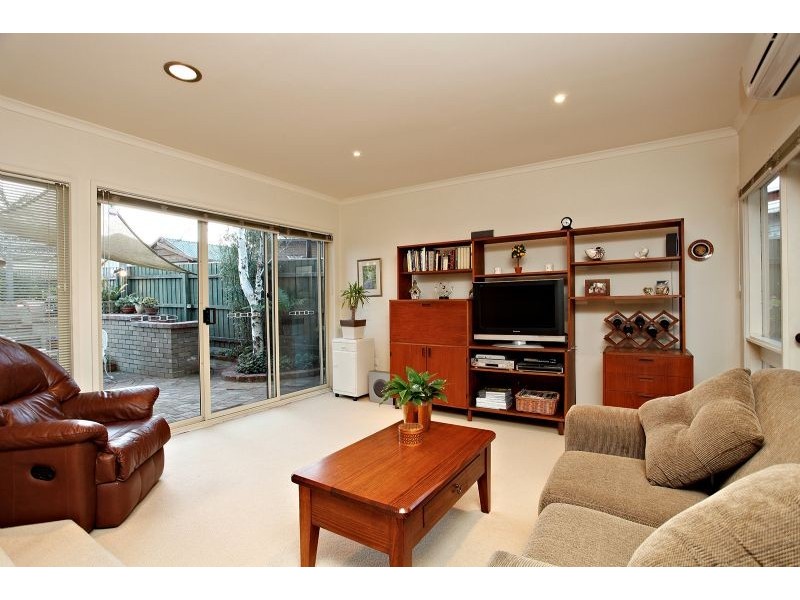 98 Brees Road, Keilor East VIC 3033