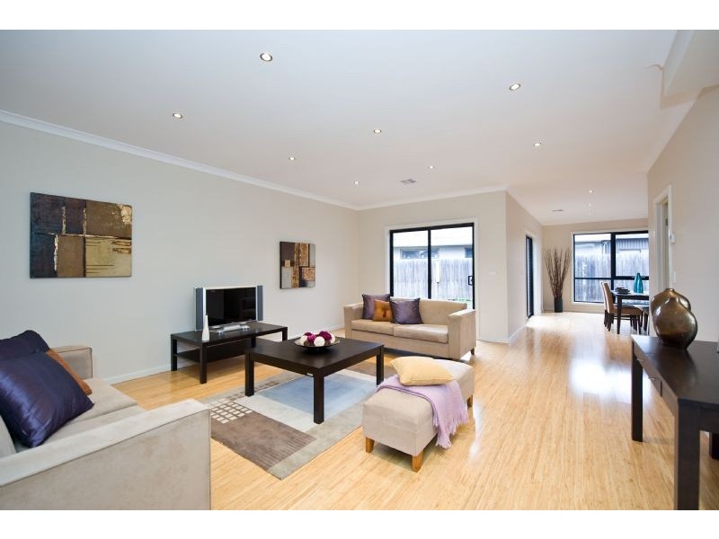 2/41 Shelley Street, Keilor East VIC 3033