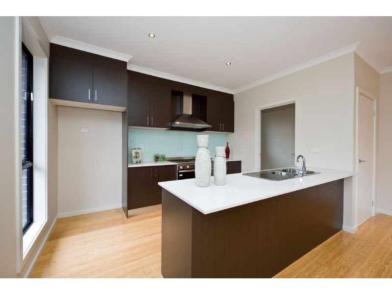 2/41 Shelley Street, Keilor East VIC 3033
