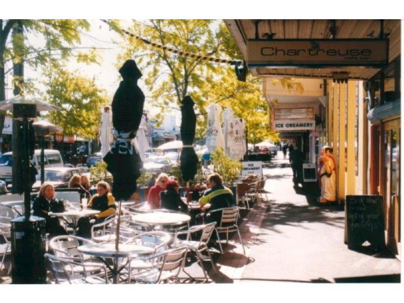 62 Clydesdale Road, Airport West VIC 3042