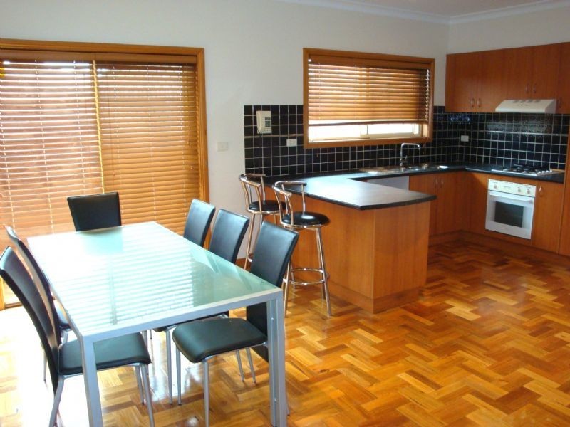 16 Holden Avenue, Avondale Heights VIC 3034