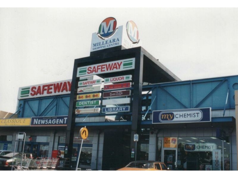 6 Thackeray Quadrant, Avondale Heights VIC 3034