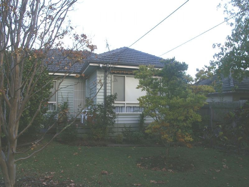 52 Surrey Road East, Croydon VIC 3136