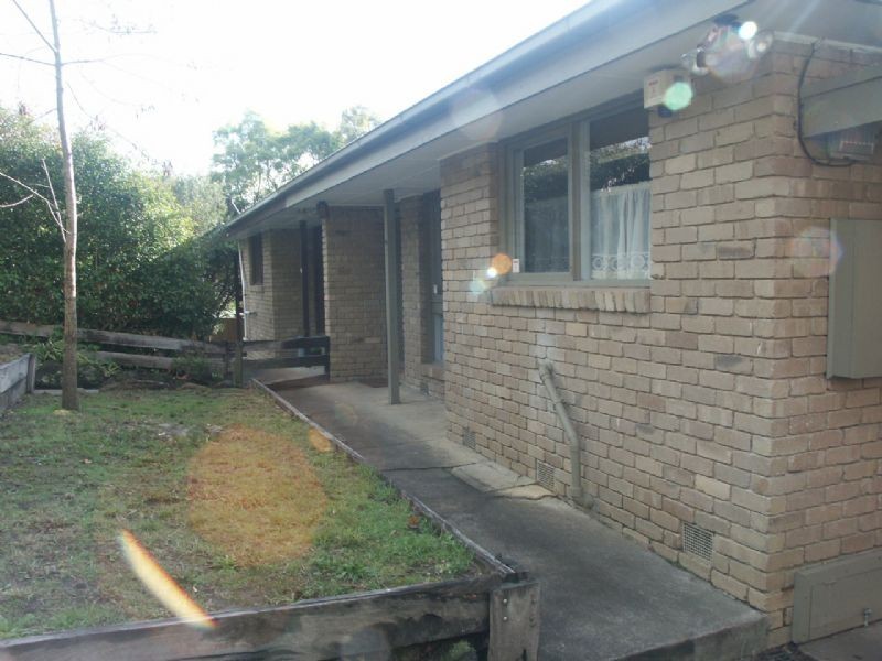 32 Felix Grove, Mooroolbark VIC 3138