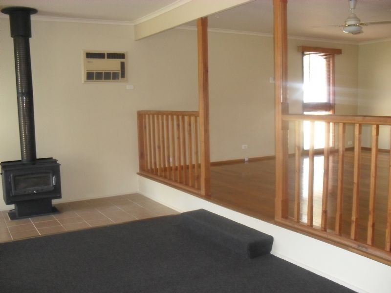 18 Yarra Street, Yarra Glen VIC 3775