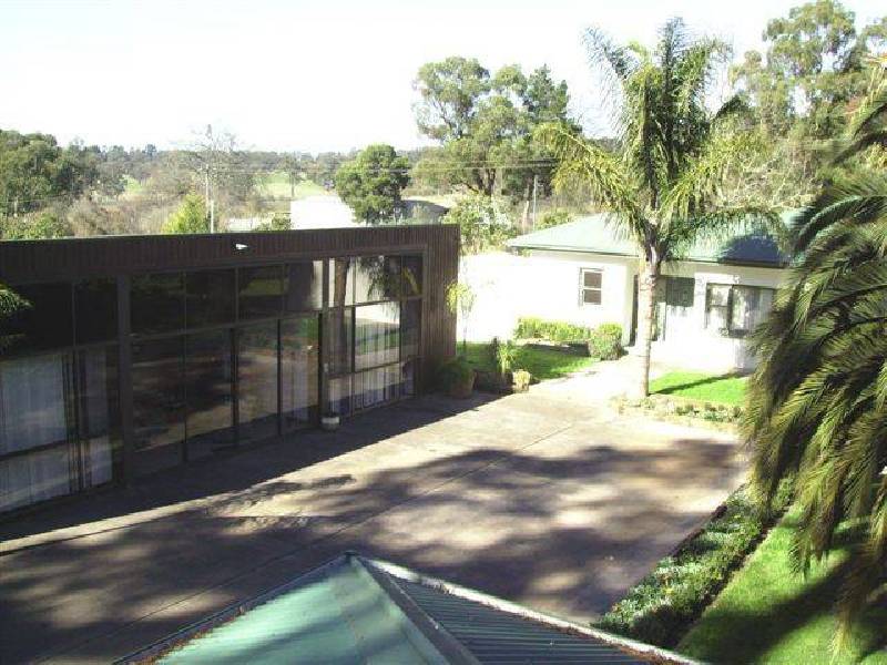 Seville VIC 3139