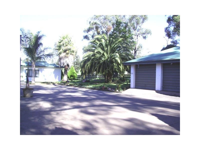 Seville VIC 3139