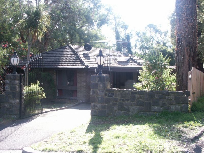 5 Karabeal Court, Montrose VIC 3765