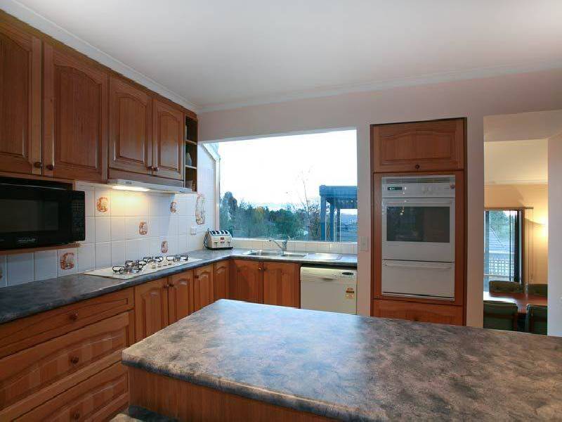 3 Kirkford Drive, Mooroolbark VIC 3138