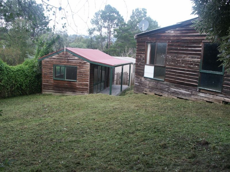 3 Stewart Ave, Wandin North VIC 3139