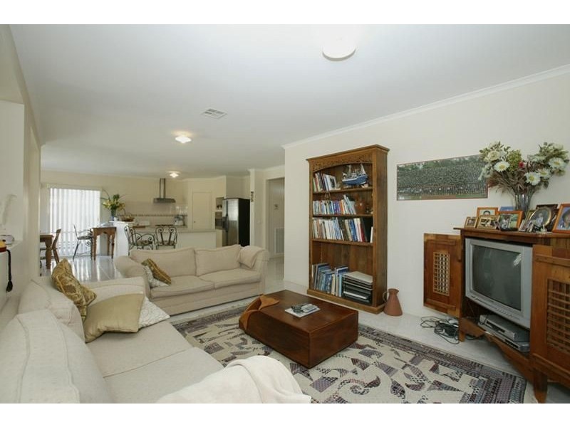 6 Ardel Street, Croydon VIC 3136