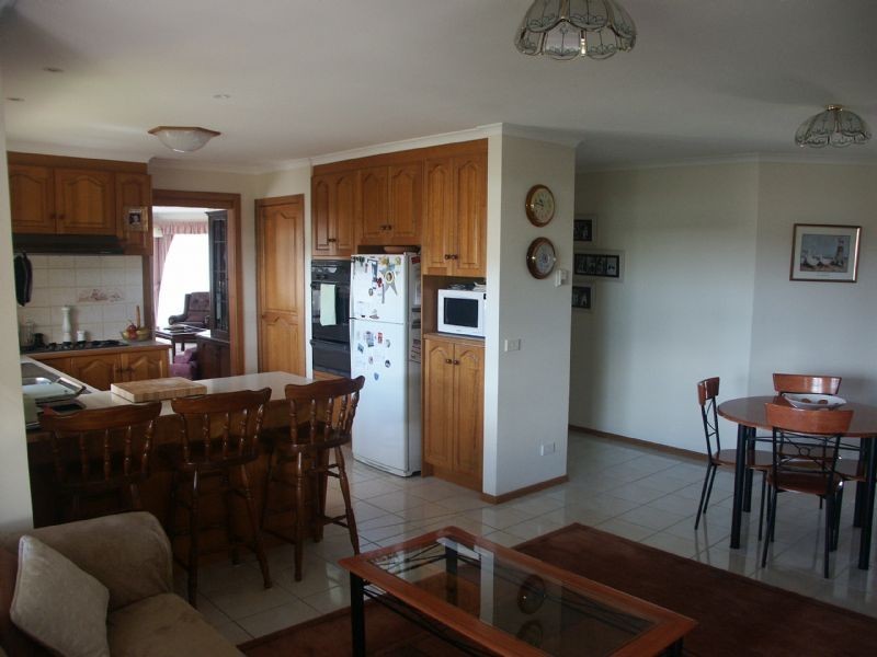 130 Lakeview Drive, Lilydale VIC 3140