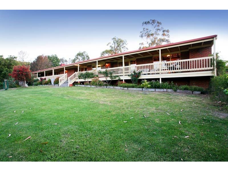Dixons Creek VIC 3775