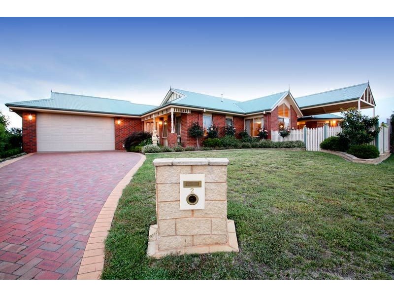 2 Lantern Place, Lilydale VIC 3140