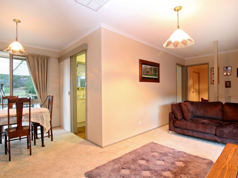 22 Chevalier Crescent, Mooroolbark VIC 3138