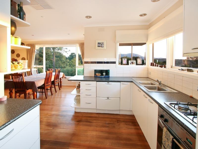 53 Summit Road, Lilydale VIC 3140