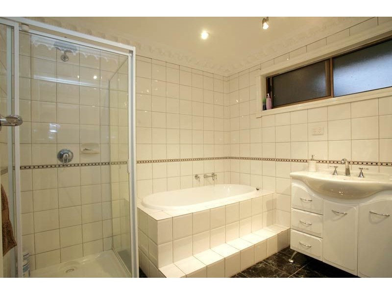 22 Circle Ridge, Chirnside Park VIC 3116