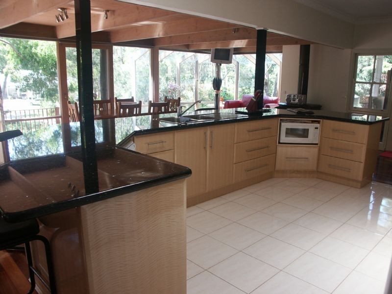 5 Edinburgh Road, Lilydale VIC 3140