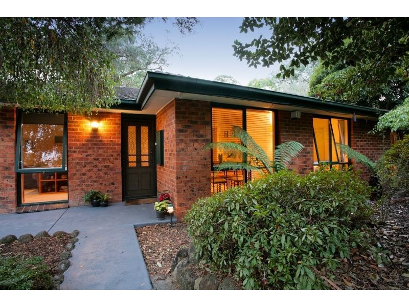 9 Tiffany Court, Montrose VIC 3765