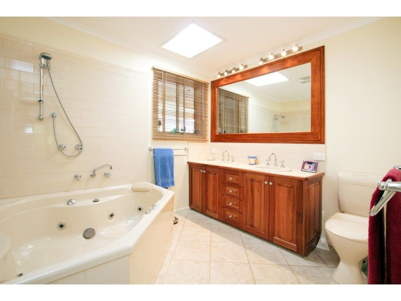 10 Gale Court, Yarra Glen VIC 3775