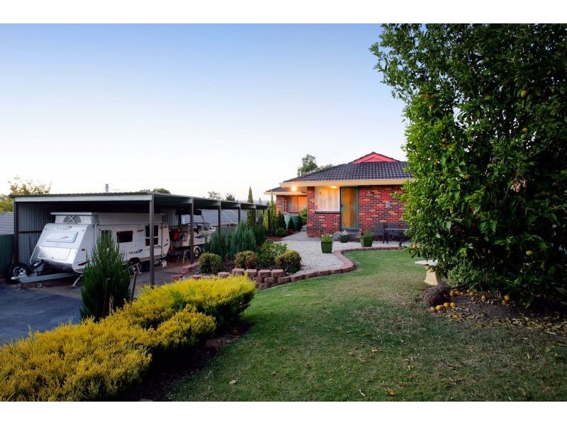 12 Bede Avenue, Coldstream VIC 3770