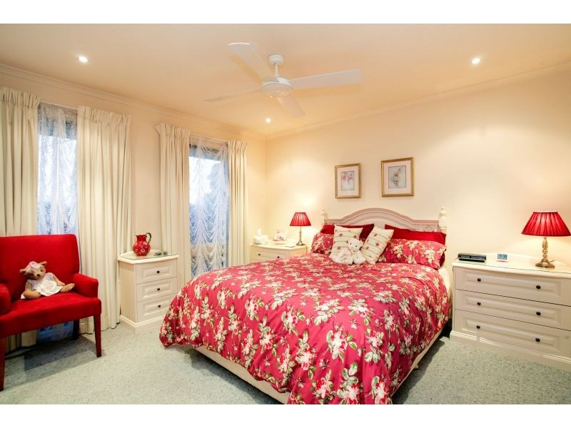 12 Bede Avenue, Coldstream VIC 3770