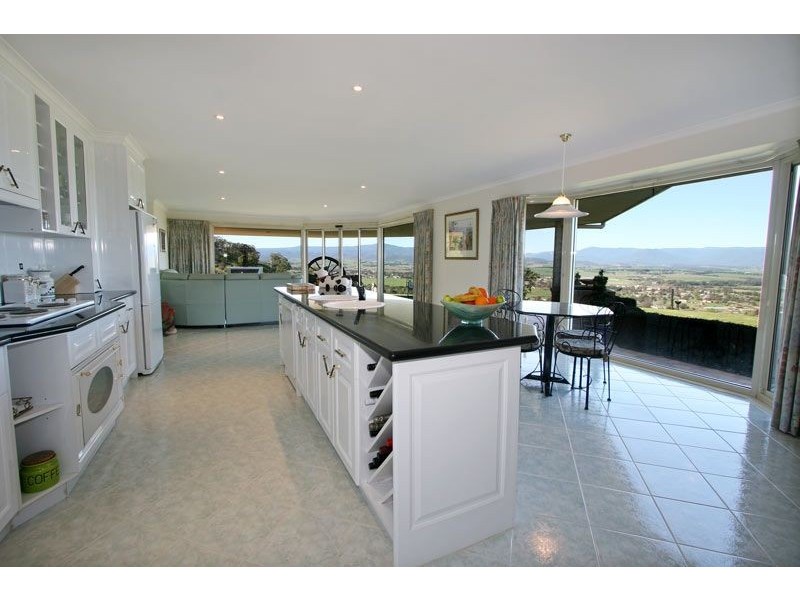 106 Breakneck Road, Yarra Glen VIC 3775