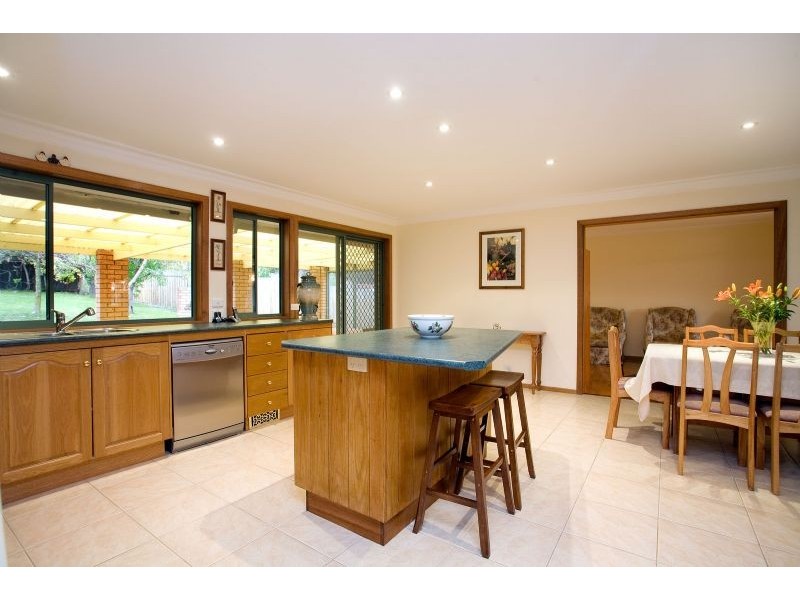 38 Woodville Road, Mooroolbark VIC 3138